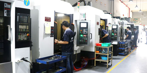 雅(ya)之(zhi)雷(lei)悳(de)專(zhuan)業備用機